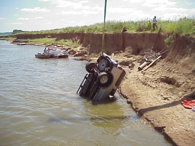 Car - Dive Rescue International
