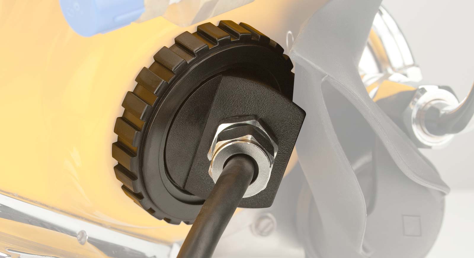 fiberglass-rapid-change-modular-communications-system-IMG_0415