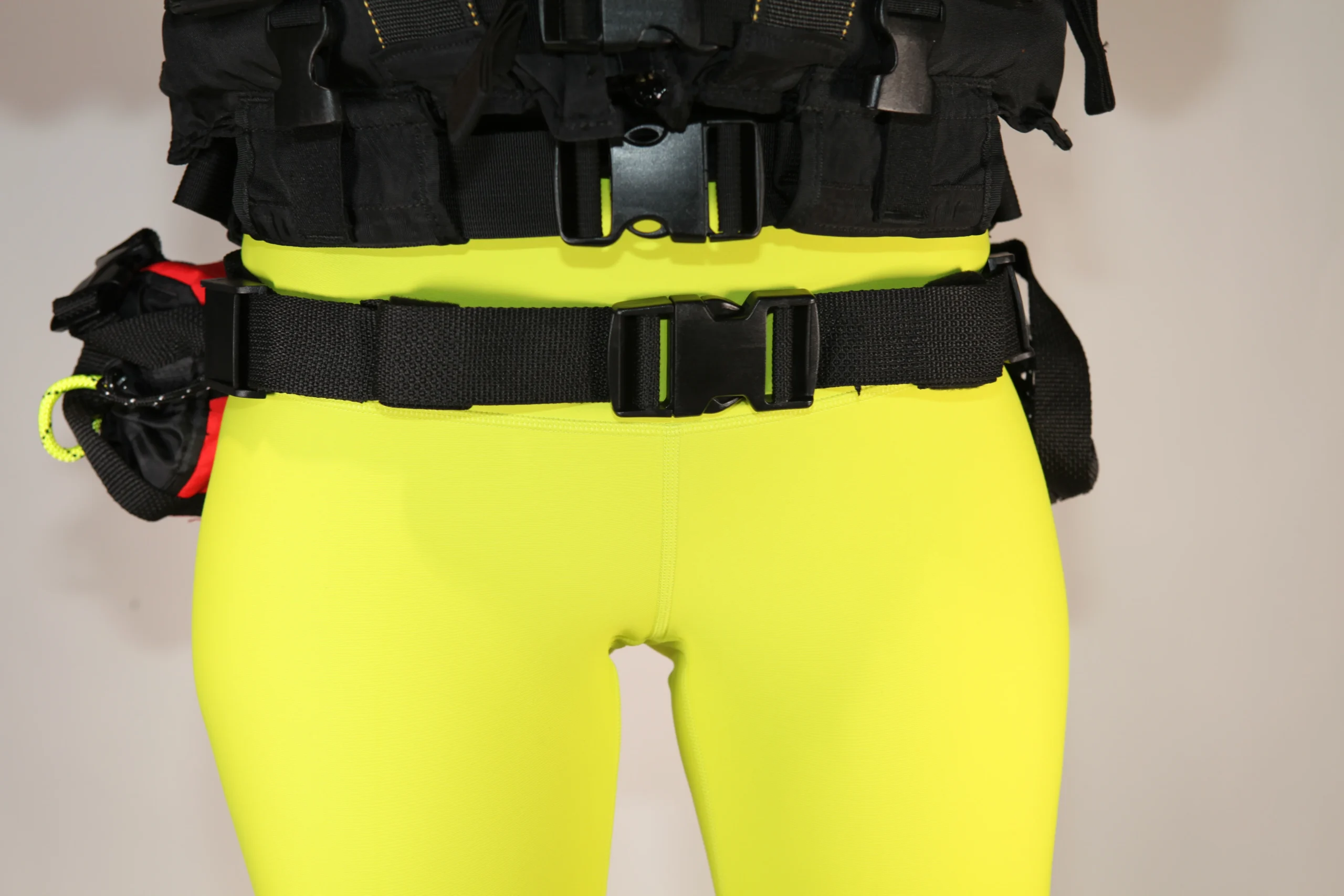 throwbag_belt_hi_res-105